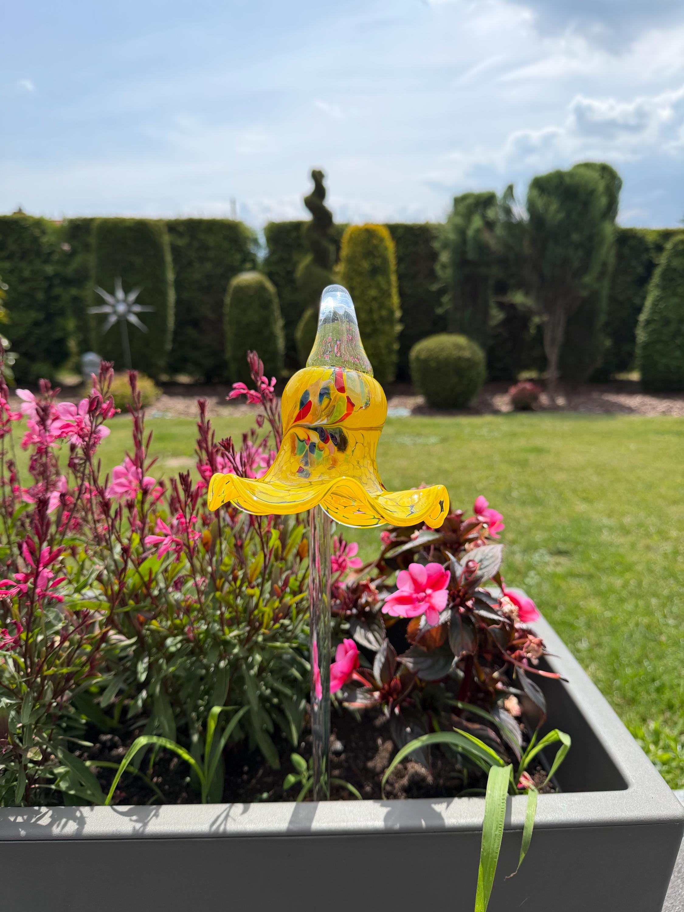 12cm Yellow Glass Flower Garden Stake - Hand Blown Garden Art - 50cm Decor
