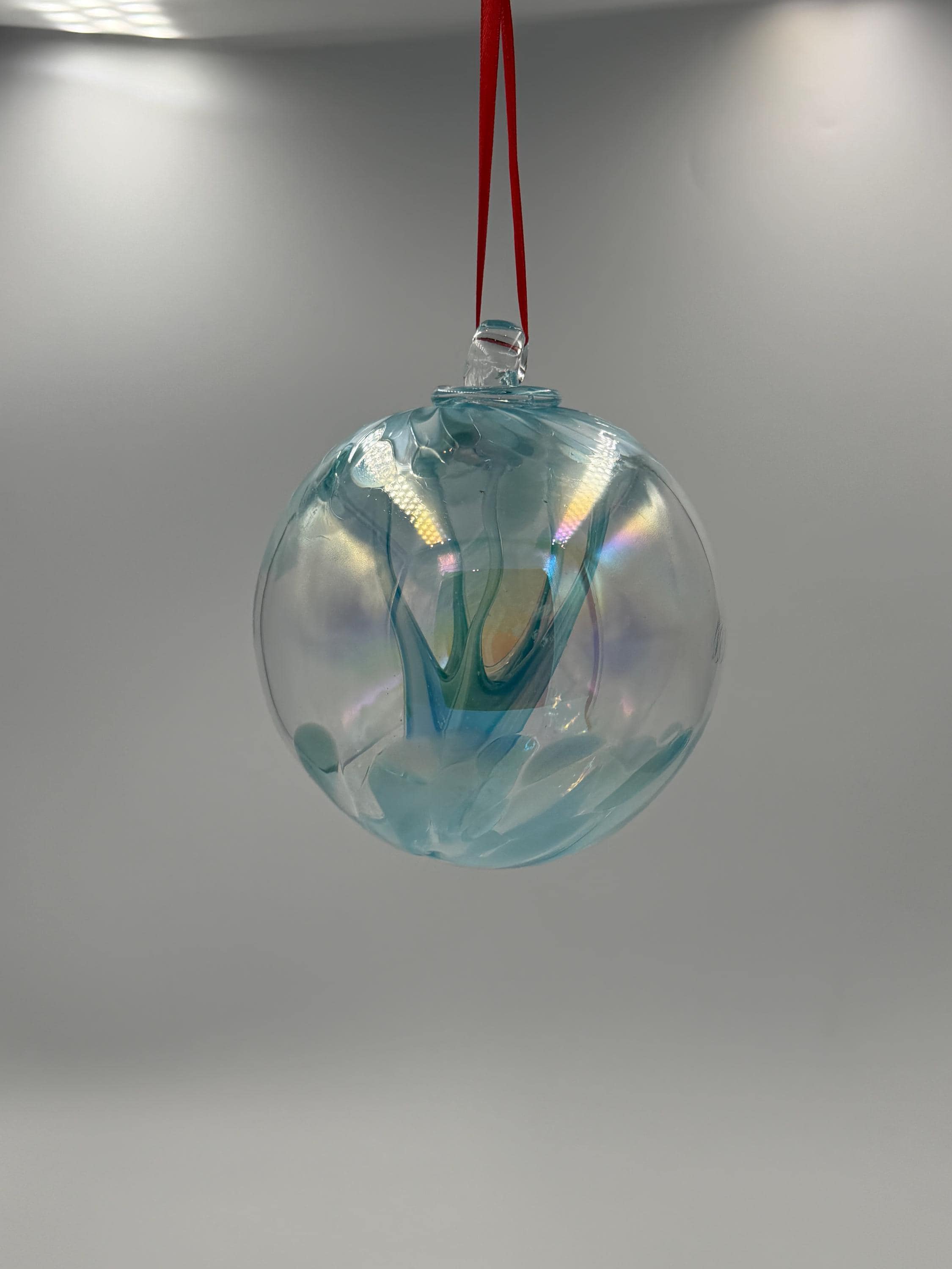 15cm Hand-Blown Blue Witch Ball – Glass Friendship Ball, Hanging Suncatcher Orb, Unique Window Decoration