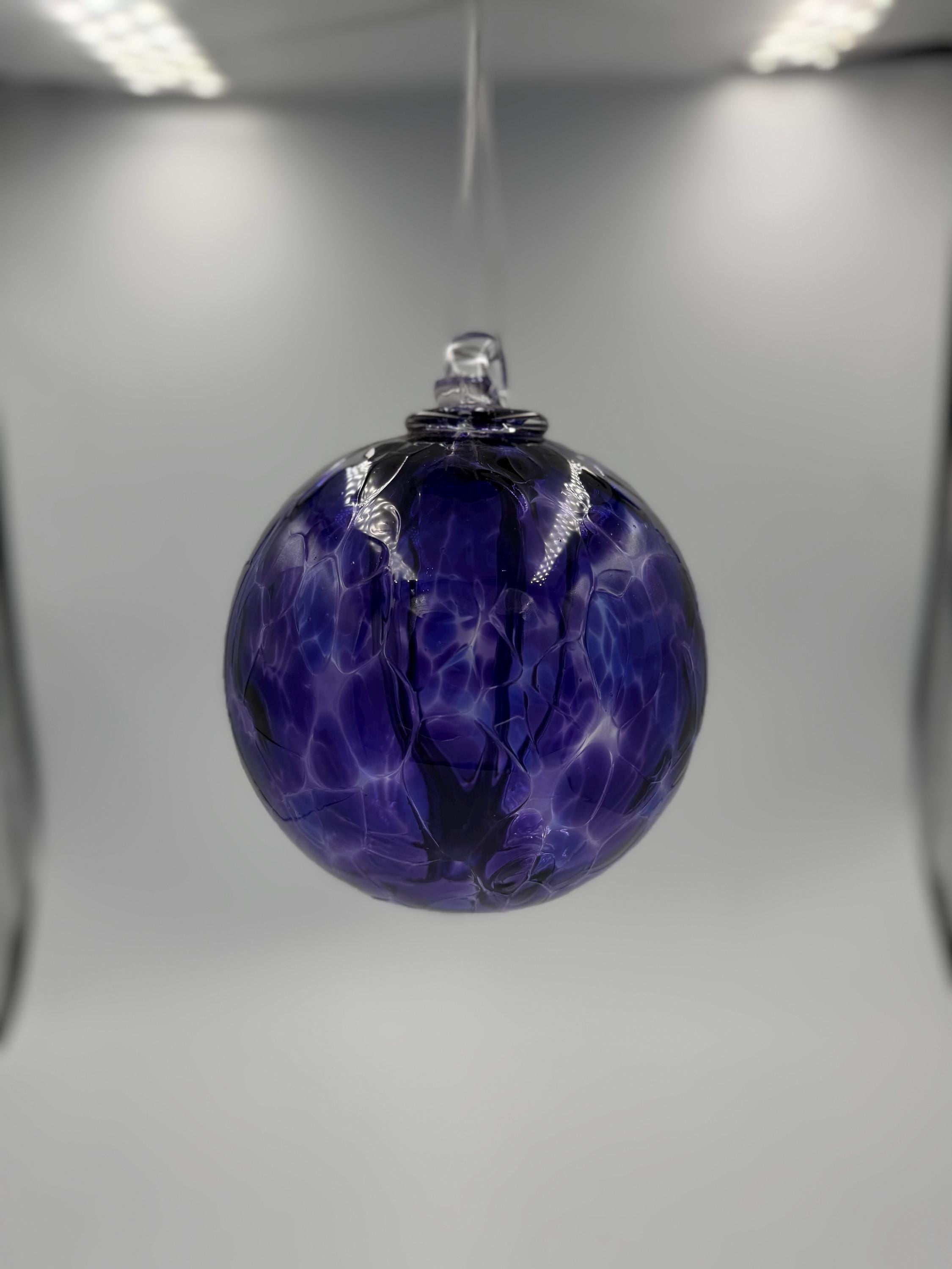 15cm Hand-Blown Purple Glass Witch Ball – Decorative Art Glass Hanging Sphere