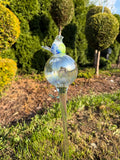 60cm Hand-Blown Clear Glass Garden Stake with Bird – 10cm Sphere Decorative Orb