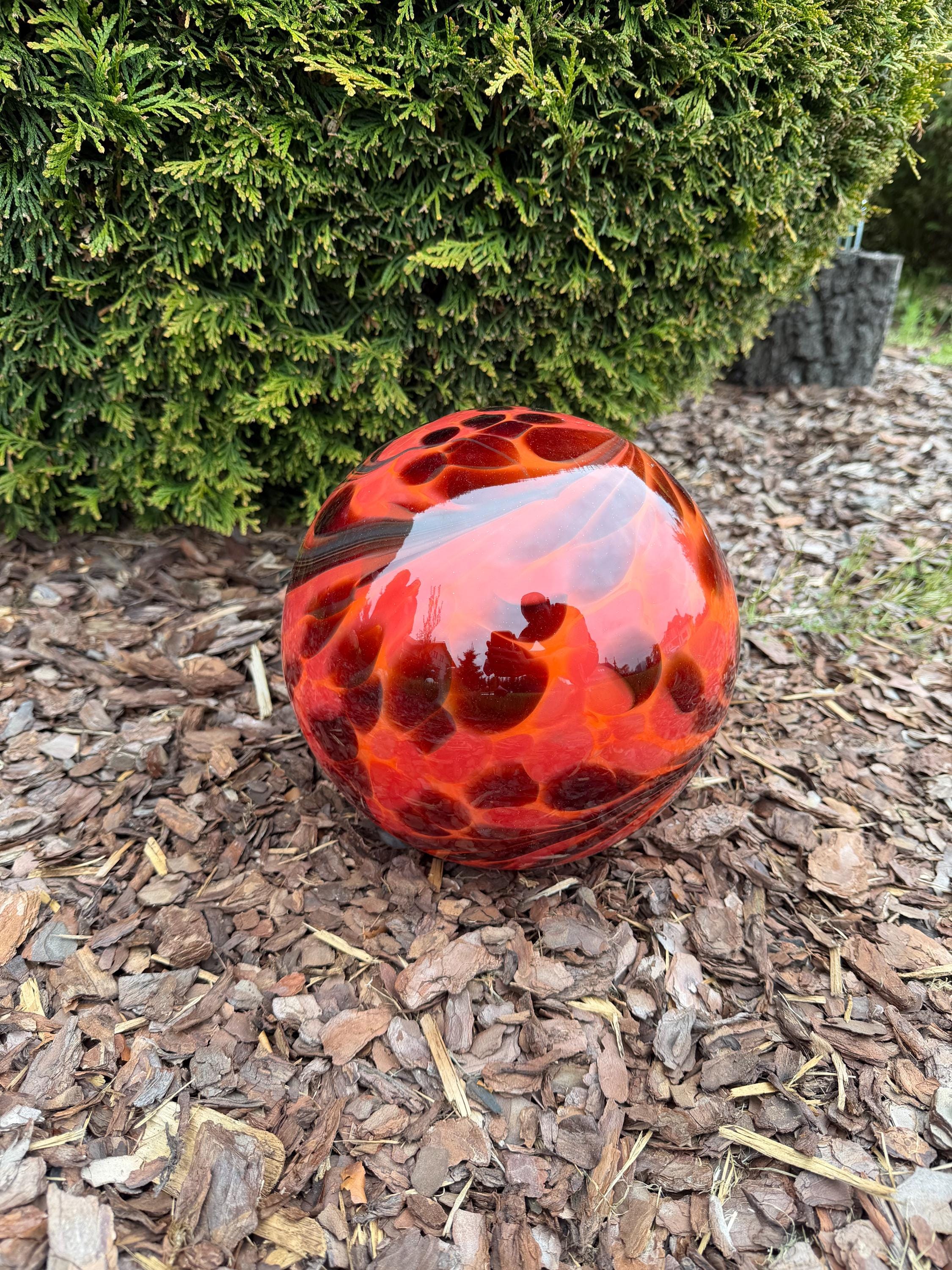 25cm Hand-Blown Glass Garden Ball – Red Orange Gazing Ball Outdoor Decor