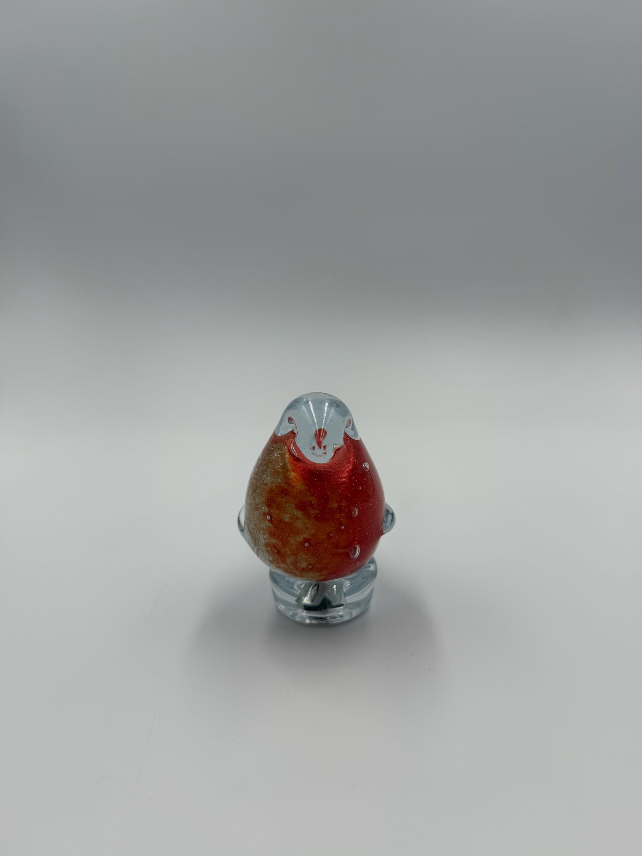 6cm Hand-Blown Red Silver Glass Bird Figurine – Small Clear Tail Bird Sculpture