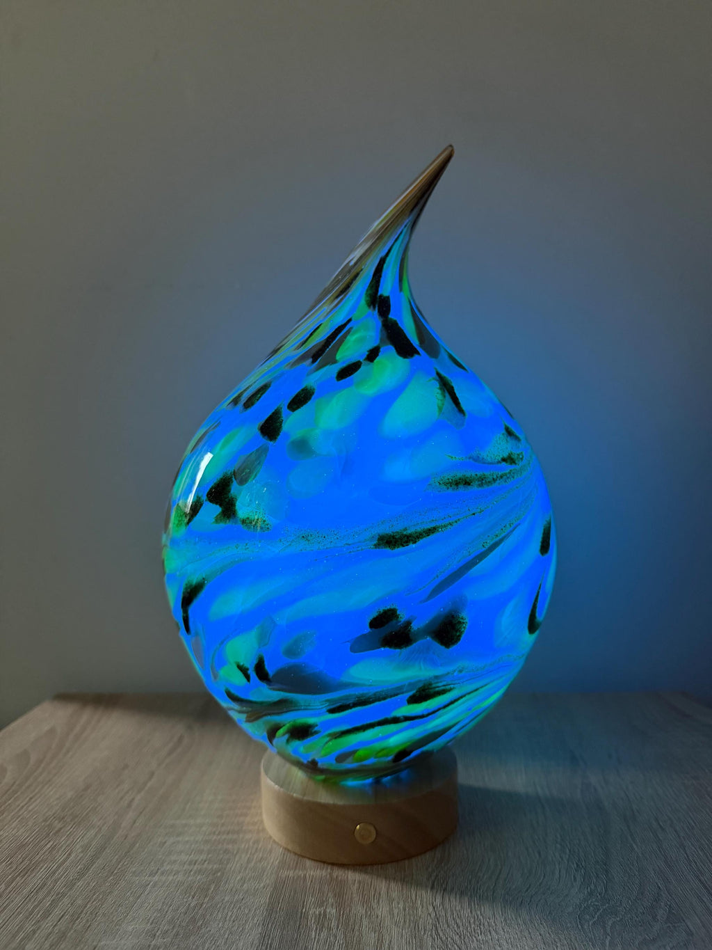 25cm Hand-Blown Gold Yellow Black Teardrop Glass Lamp – LED Touch Light Wooden Base