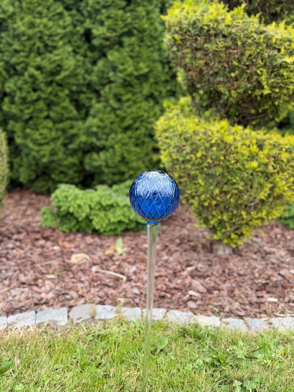 Blue Glass Garden Ball on Stake – Cobalt Gazing Ball – Hand Blown Yard Ornament 70cm