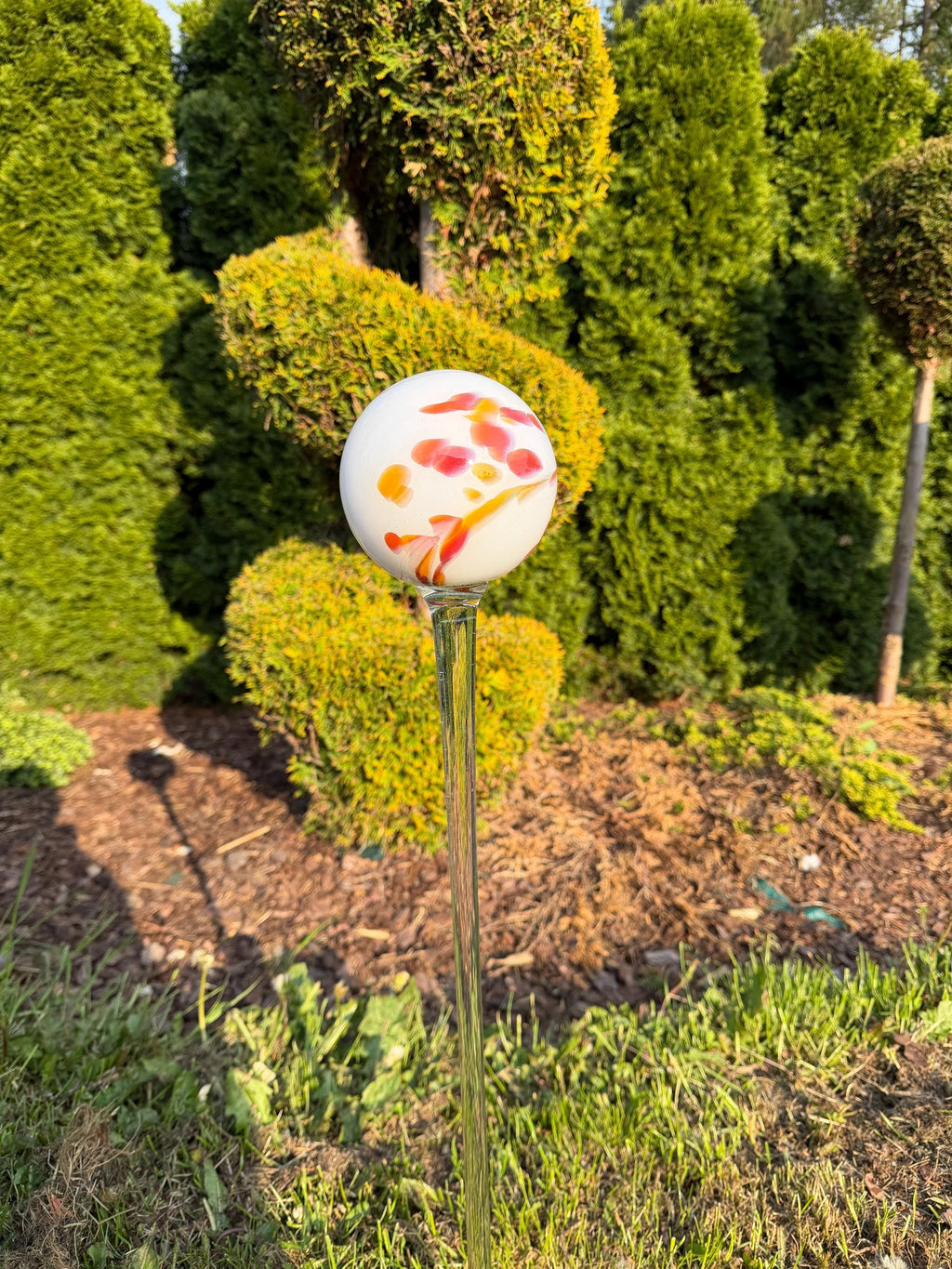 70cm Hand-Blown White Confetti Glass Garden Stake – 12cm Colorful Sphere