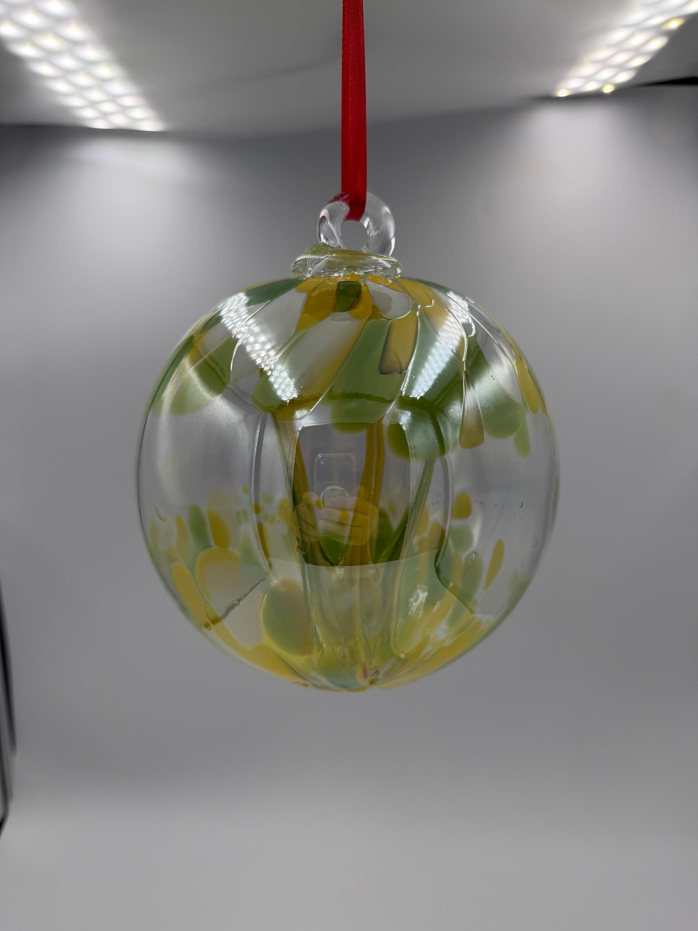 15cm Hand-Blown Green Yellow Witch Ball – Hanging Glass Ornament Sphere