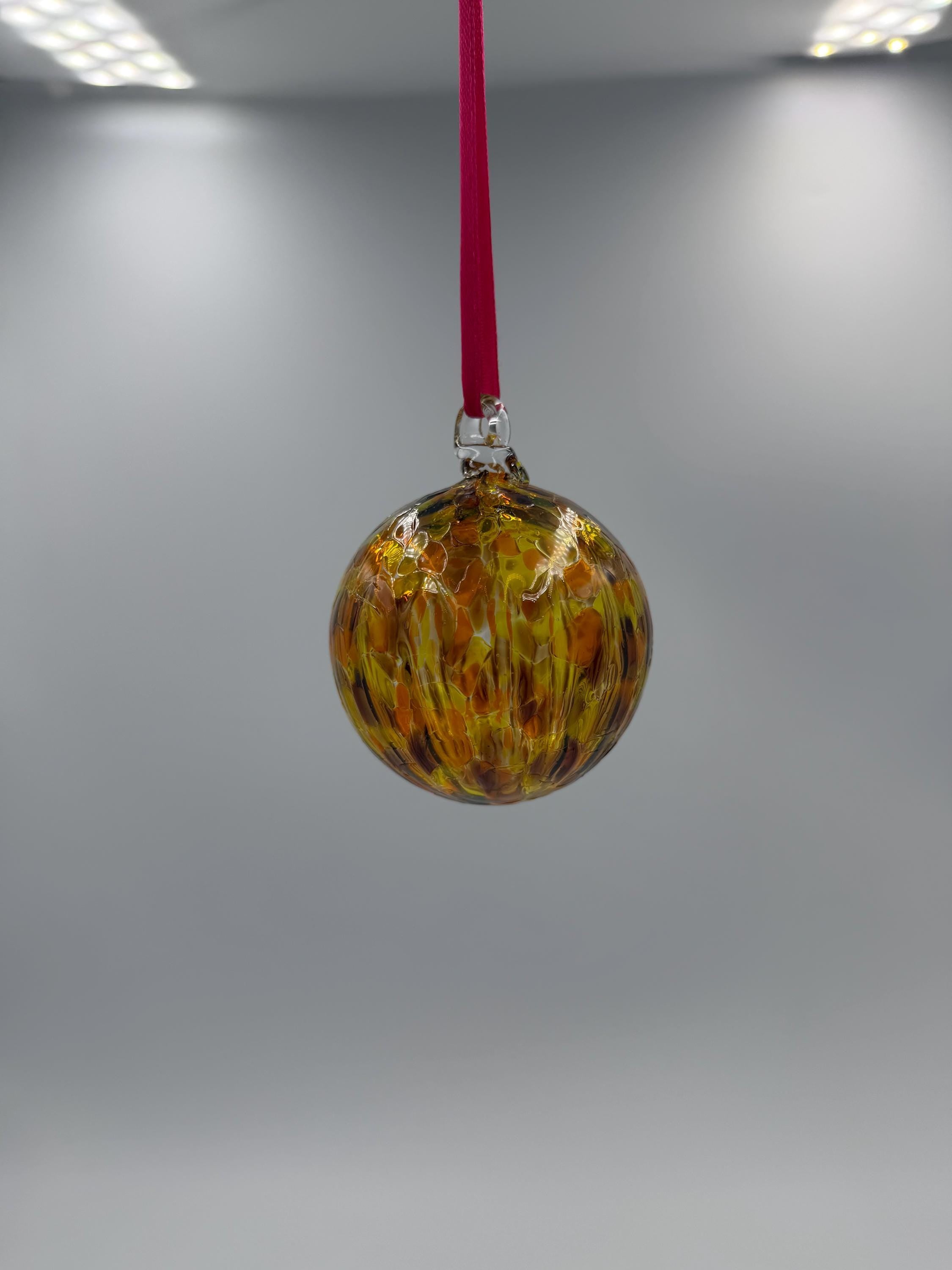 6cm Hand-Blown Crackle Glass Ornament – Amber Gold Crackle Swirl Hanging Ball